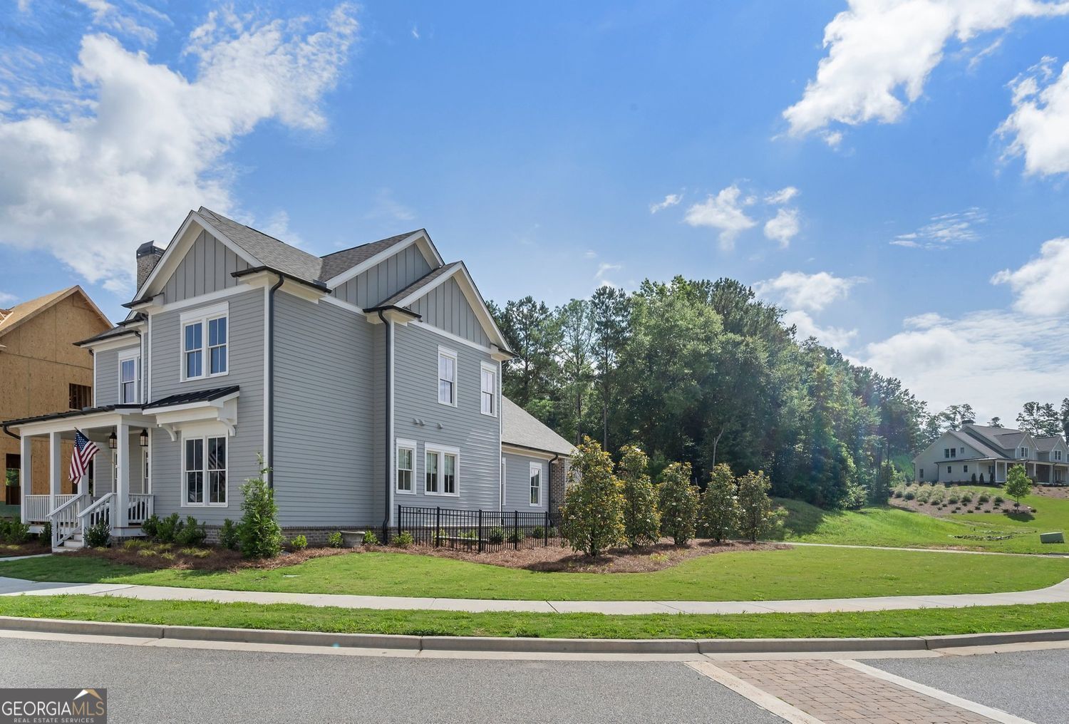 1025 Crossroads TRL