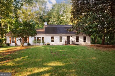 922 Springer DR Griffin GA 30224