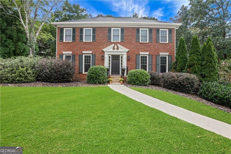 115 West CT