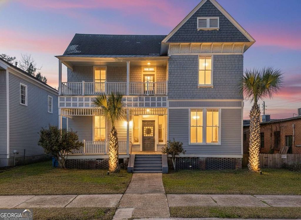 Photo of 1623 Reynolds Street, Brunswick, GA 31520 (MLS # 10675720)