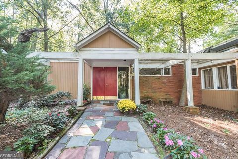 2990 Stone Hogan Connector RD SW Atlanta GA 30331