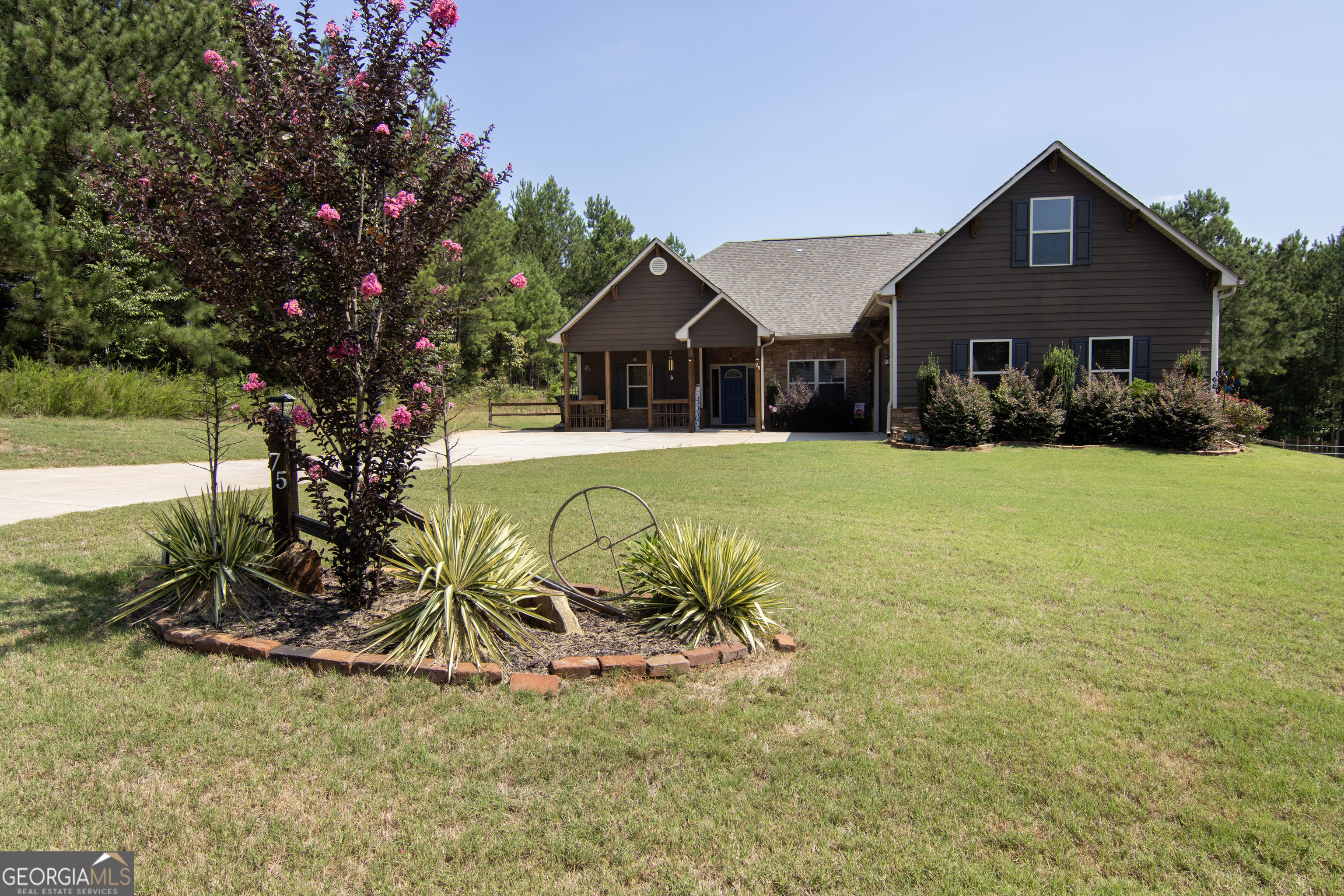 Welcome to your dream ranch-style home, nestled in a serene country setting where tranquility meets convenience. This charming 4-bedroom, 3-bathroom residence offers spacious, single-level living with a welcoming layout perfect for both relaxation and entertaining. Enjoy the freedom of no HOA and the expansive outdoor space, which includes a versatile outbuilding ideal for a workshop, storage, or a hobby area. Embrace the peaceful country lifestyle while still being close to town. Don't miss the opportunity to make this property your own!