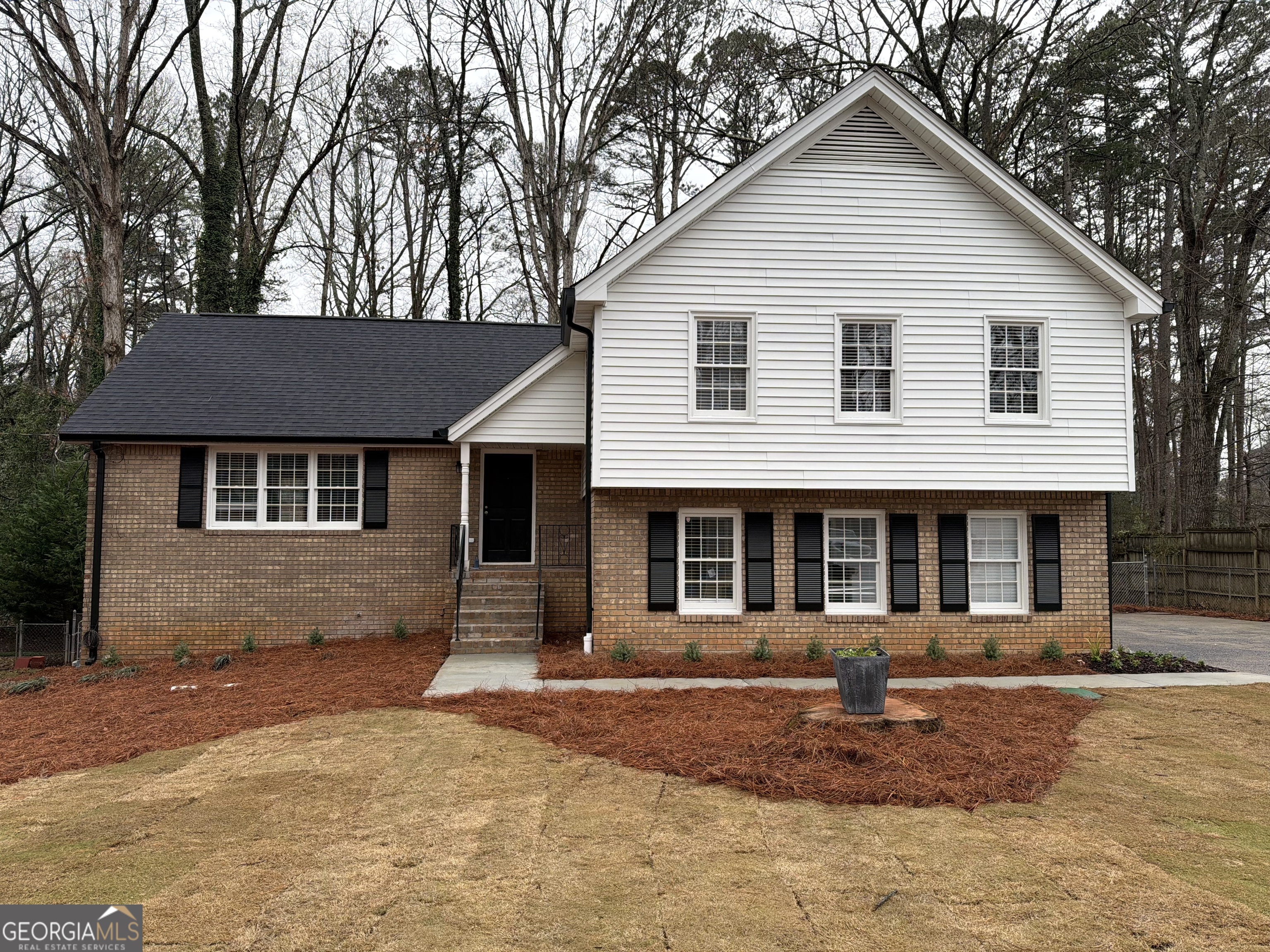 1519 Rangewood DR SW