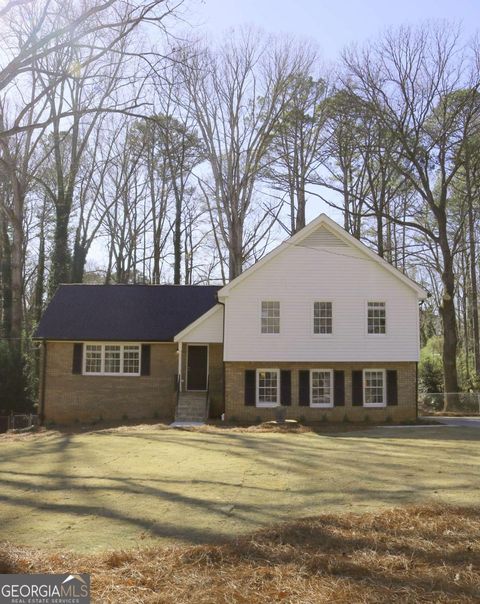 1519 Rangewood DR SW Lilburn GA 30047