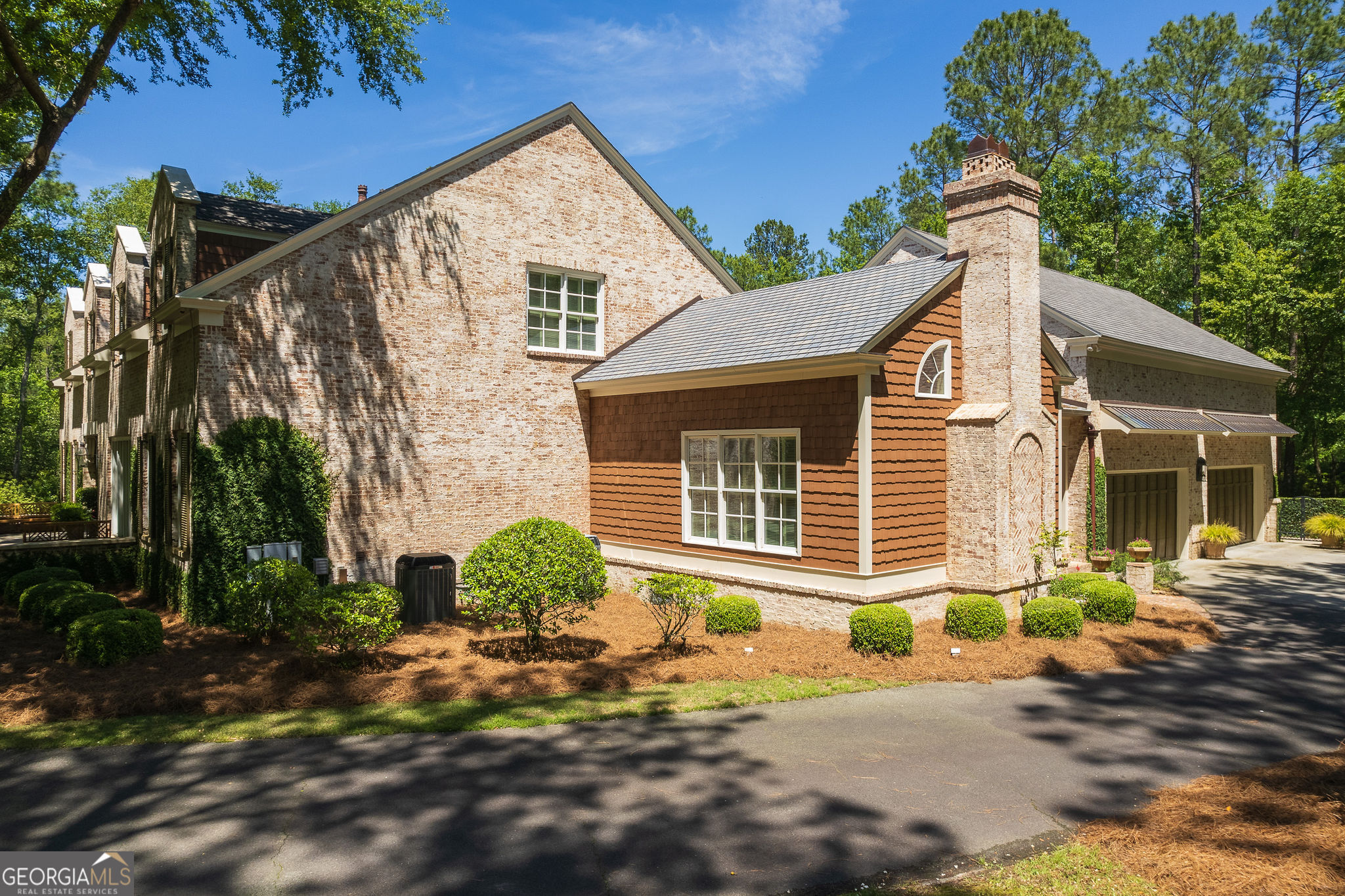 Valdosta, Georgia 31605, United States, 5 Bedrooms Bedrooms, ,7 BathroomsBathrooms,Residential,Active,59977