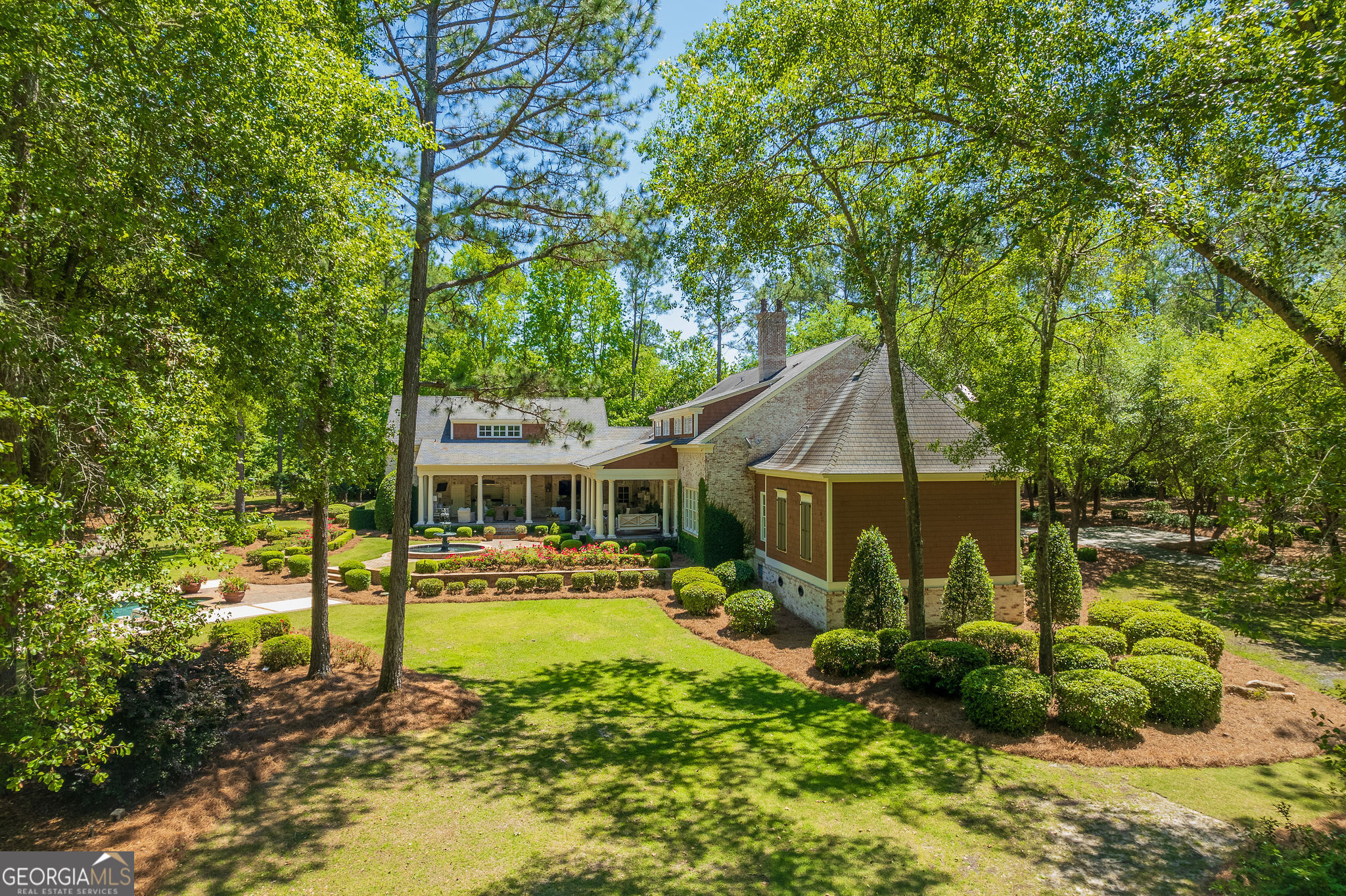 Valdosta, Georgia 31605, United States, 5 Bedrooms Bedrooms, ,7 BathroomsBathrooms,Residential,Active,59977