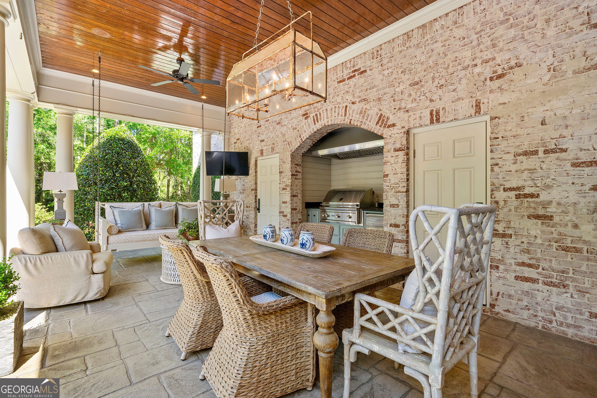 Valdosta, Georgia 31605, United States, 5 Bedrooms Bedrooms, ,7 BathroomsBathrooms,Residential,Active,59977