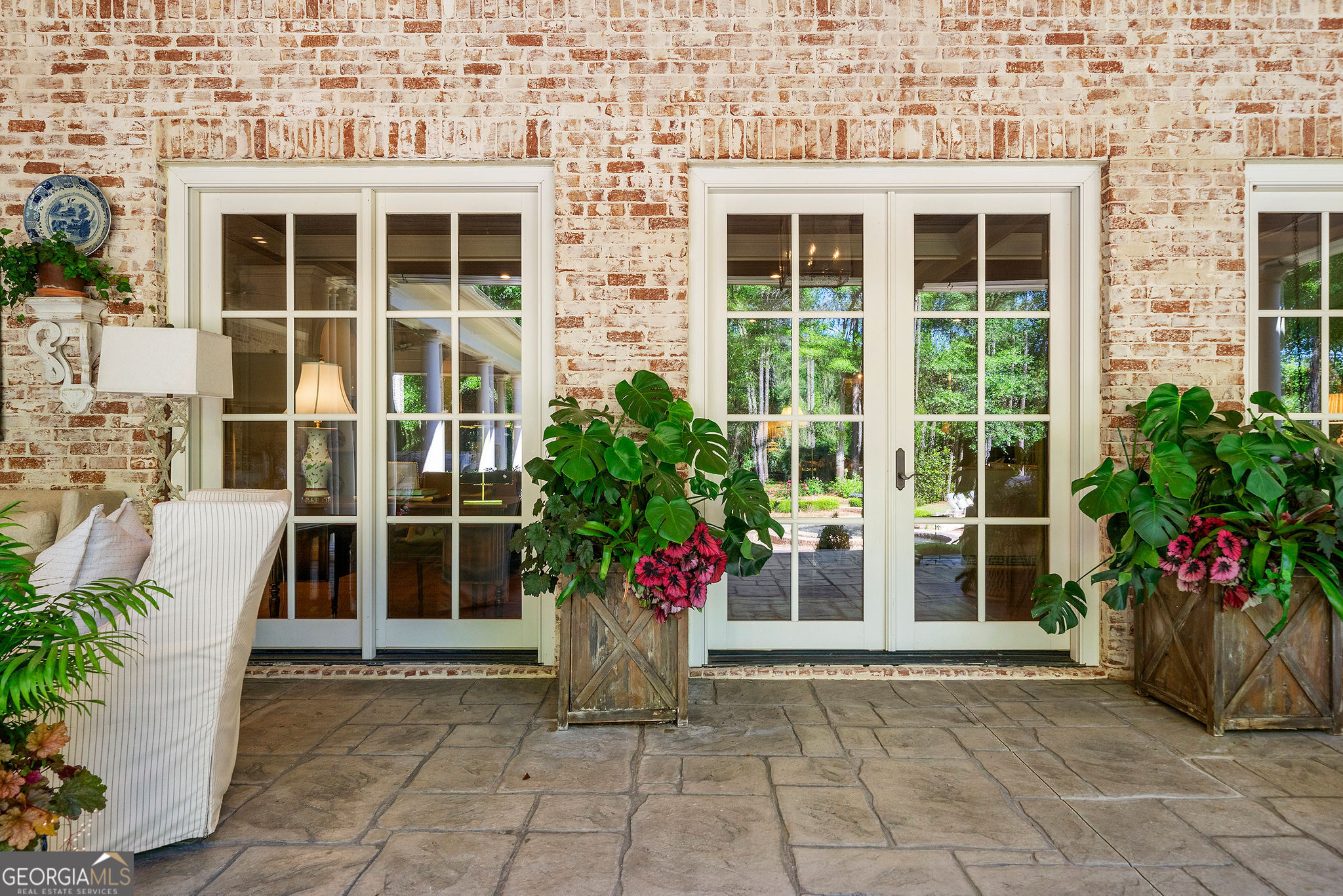 Valdosta, Georgia 31605, United States, 5 Bedrooms Bedrooms, ,7 BathroomsBathrooms,Residential,Active,59977