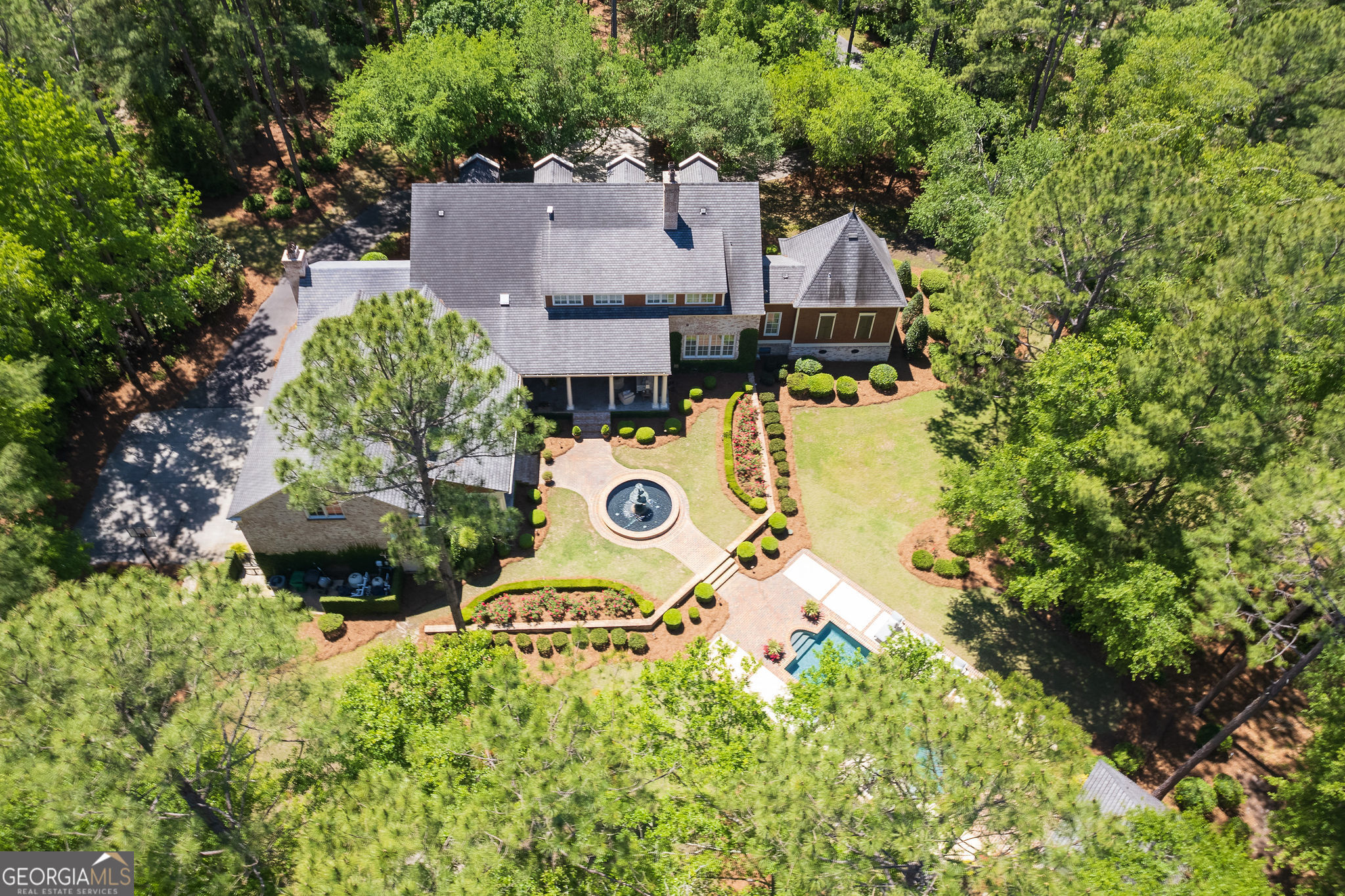 Valdosta, Georgia 31605, United States, 5 Bedrooms Bedrooms, ,7 BathroomsBathrooms,Residential,Active,59977