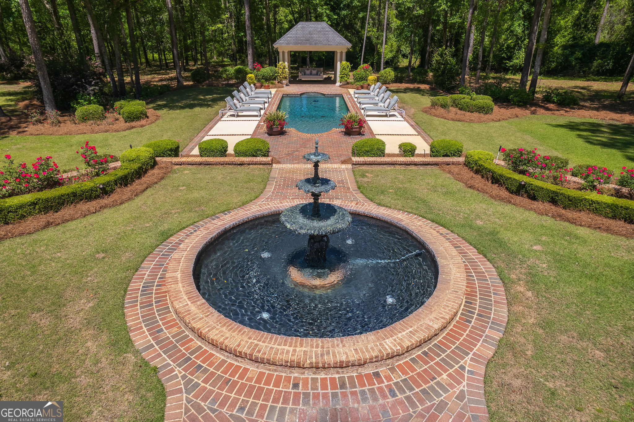 Valdosta, Georgia 31605, United States, 5 Bedrooms Bedrooms, ,7 BathroomsBathrooms,Residential,Active,59977