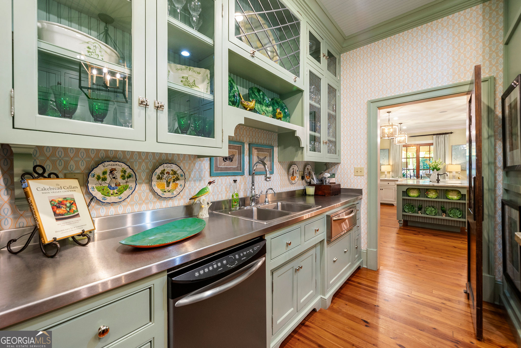 Valdosta, Georgia 31605, United States, 5 Bedrooms Bedrooms, ,7 BathroomsBathrooms,Residential,Active,59977