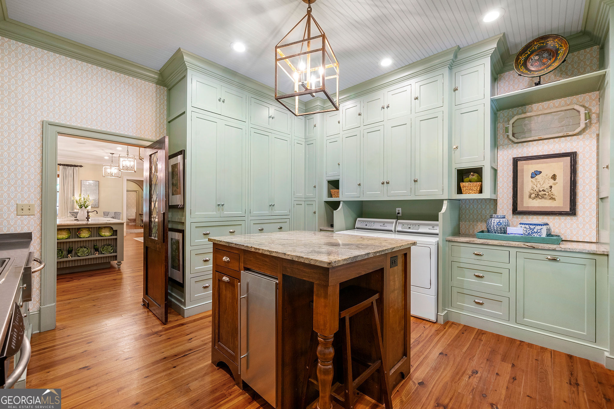 Valdosta, Georgia 31605, United States, 5 Bedrooms Bedrooms, ,7 BathroomsBathrooms,Residential,Active,59977