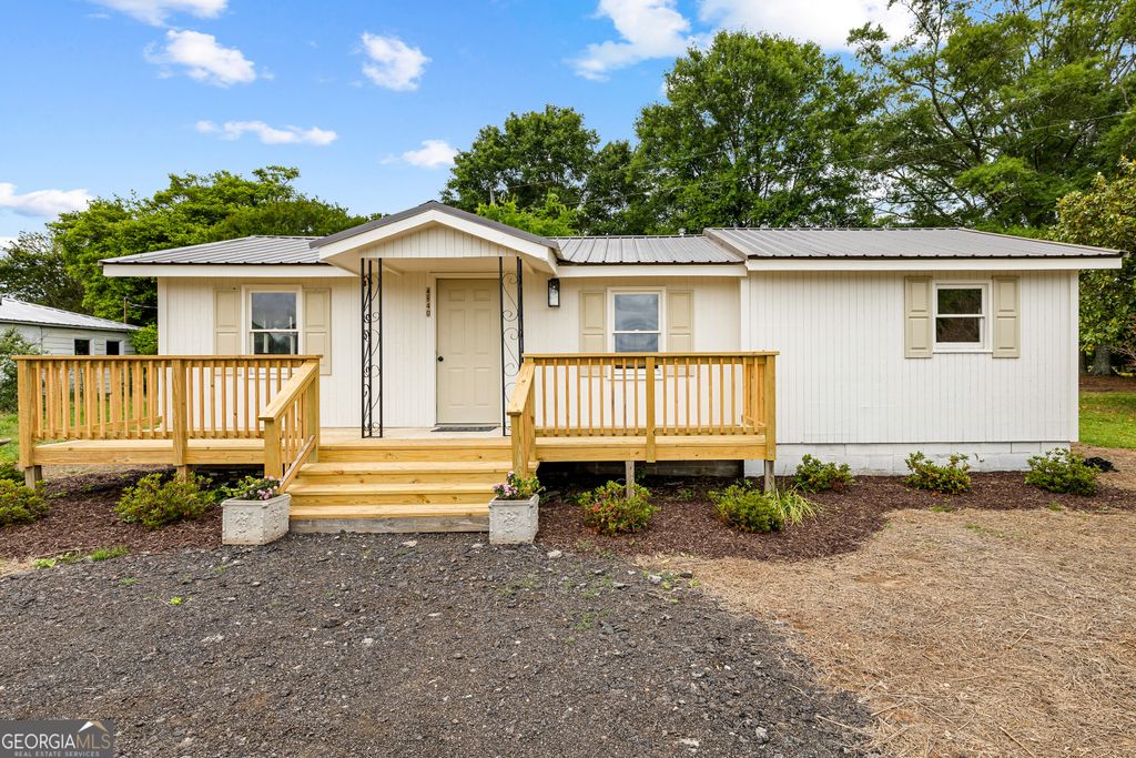 Photo of 4840 Highway 54, Sharpsburg, GA 30277 (MLS # 10762470)