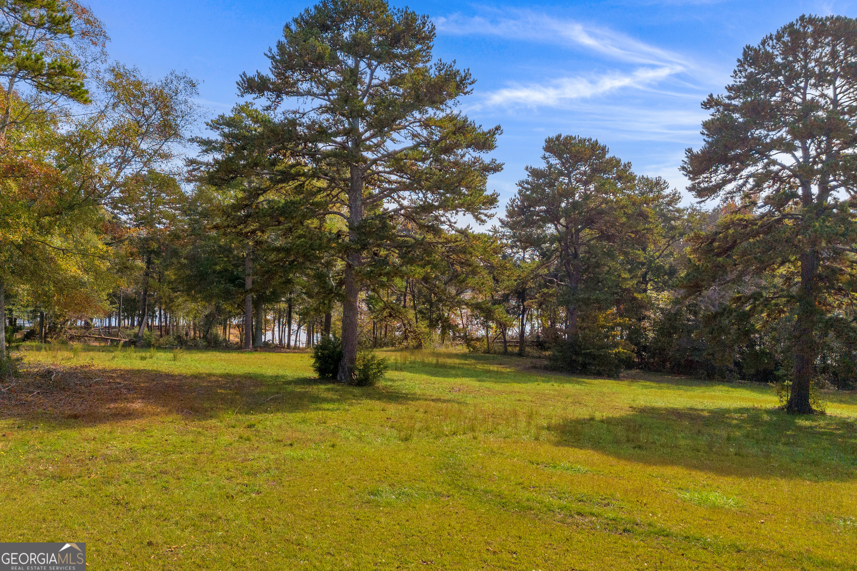 LOT 17 Sidney PT