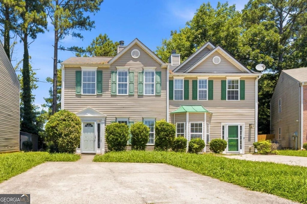 Photo of 2945 Falling Water Point, Atlanta, GA 30349 (MLS # 10848336)