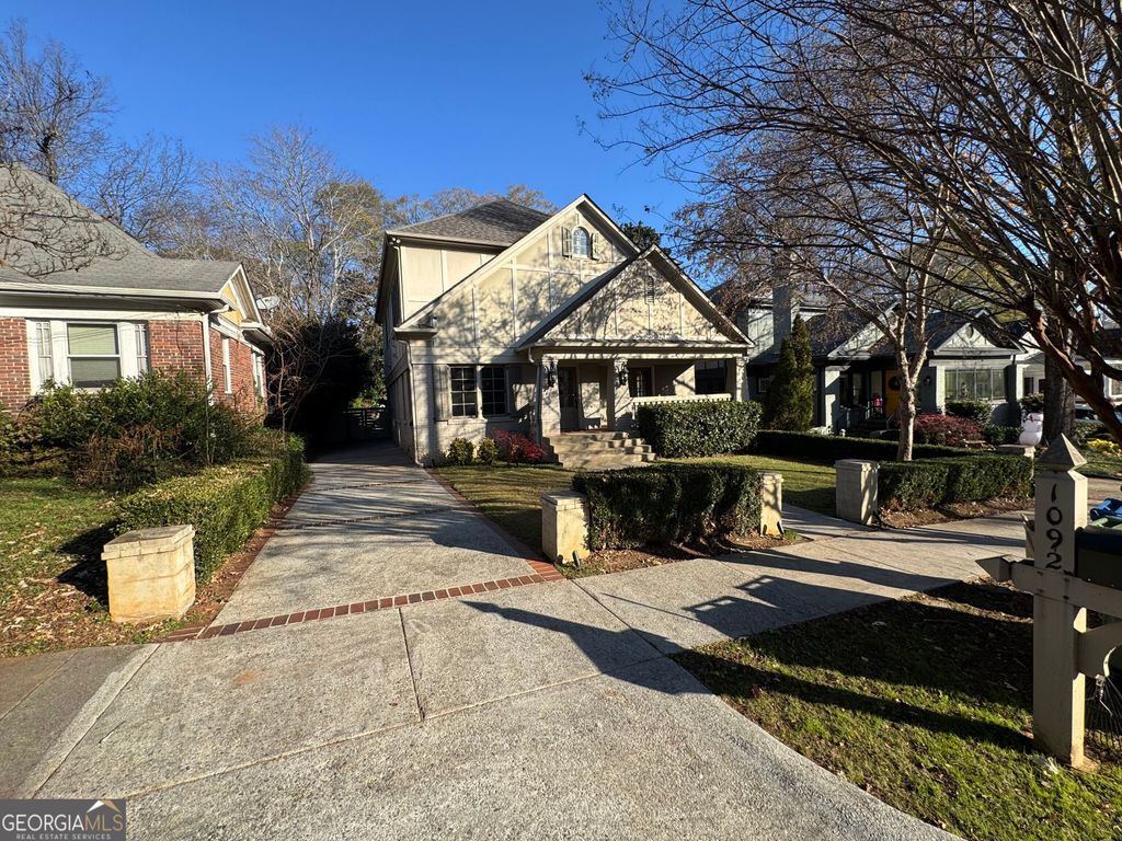 Photo of 1092 McLynn Avenue NE, Atlanta, GA 30306 (MLS # 10772751)