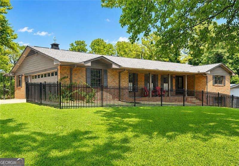 381 Chicopee DR NE
