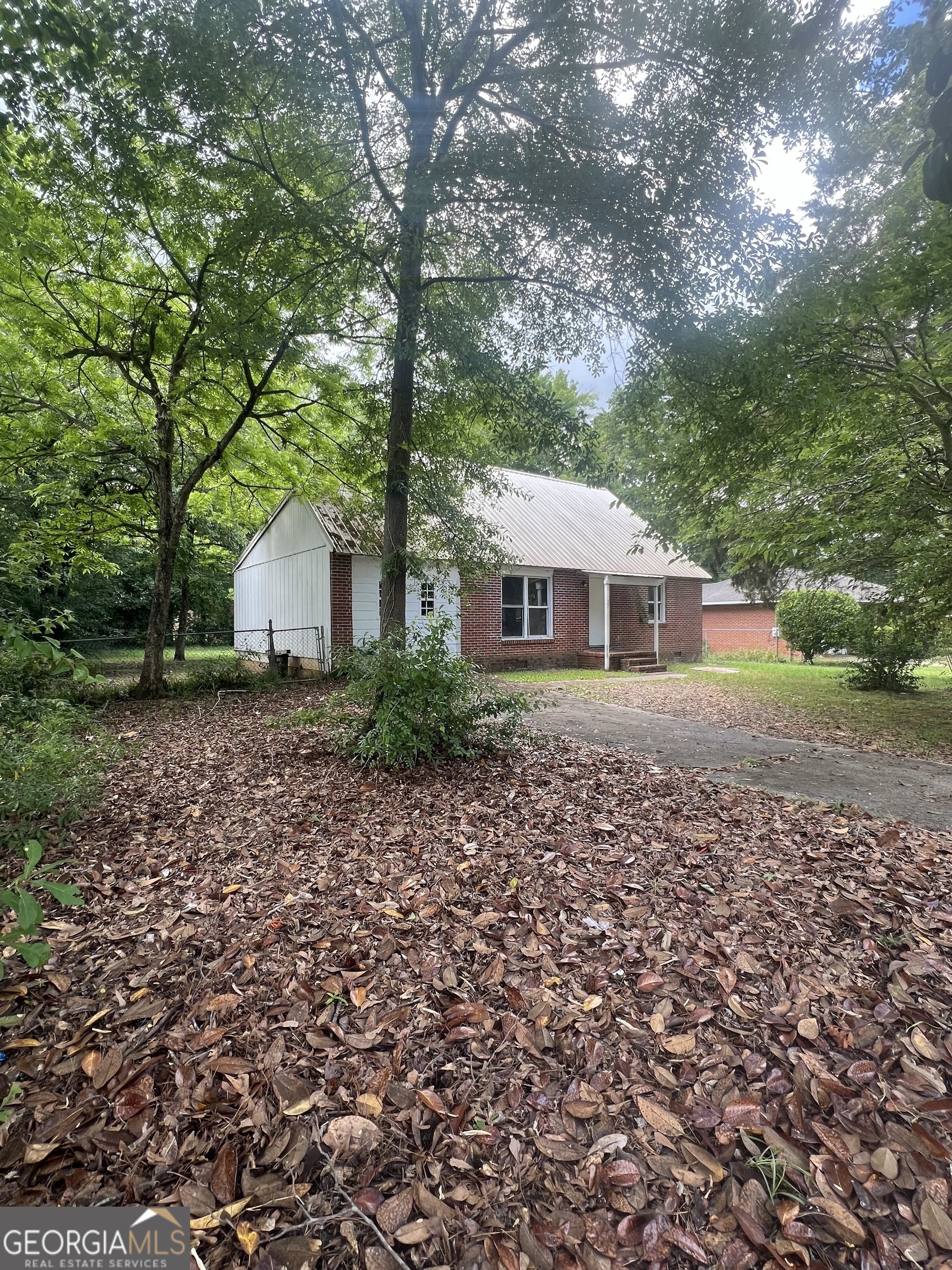 427 Alabama AVE