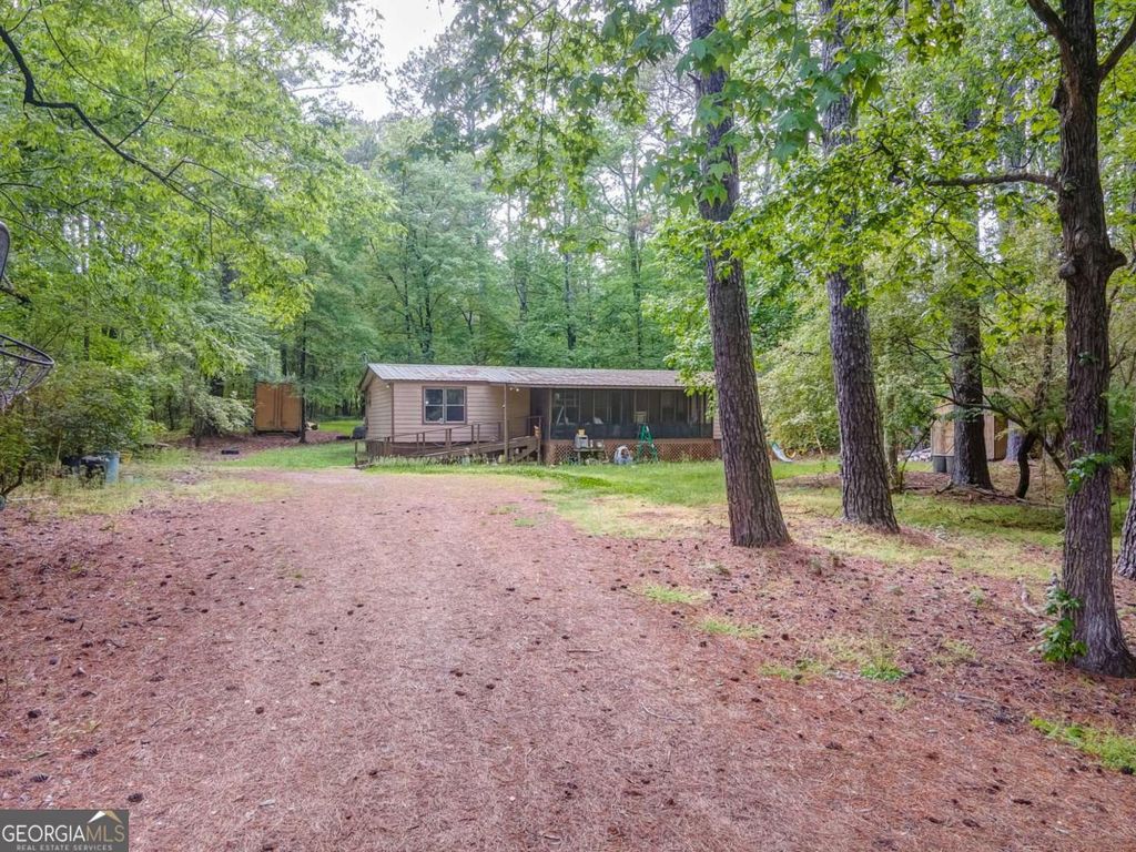 Photo of 41 Vaughn Road NE, Cartersville, GA 30121 (MLS # 10742348)
