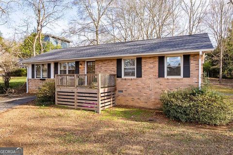 Photo of 1140 Tuxedo Lane, Watkinsville, GA 30677 (MLS # 10677320)