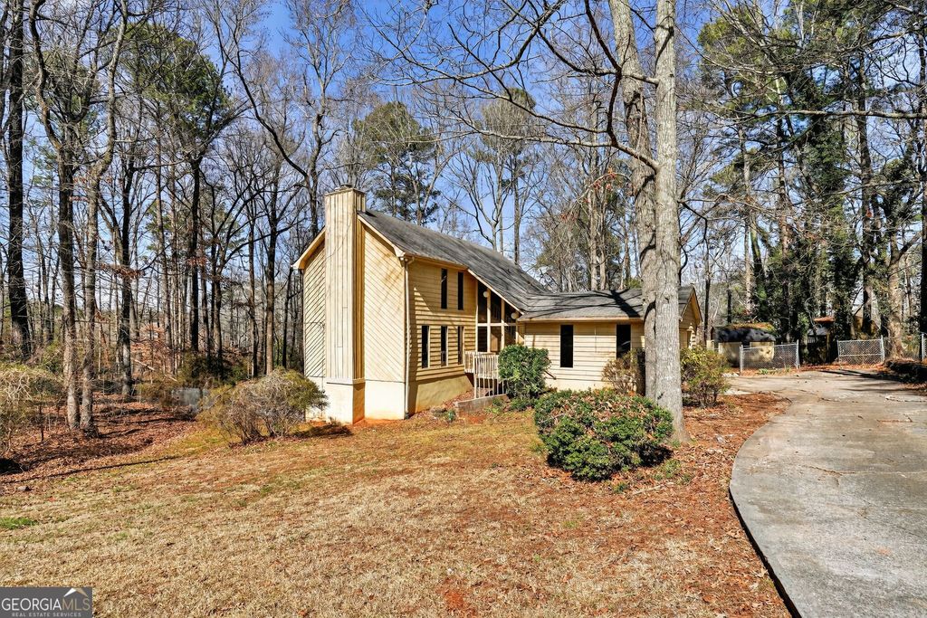 Photo of 316 Jennys Row, Woodstock, GA 30189 (MLS # 10705443)