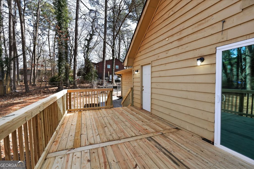 Photo of 316 Jennys Row, Woodstock, GA 30189 (MLS # 10705443)
