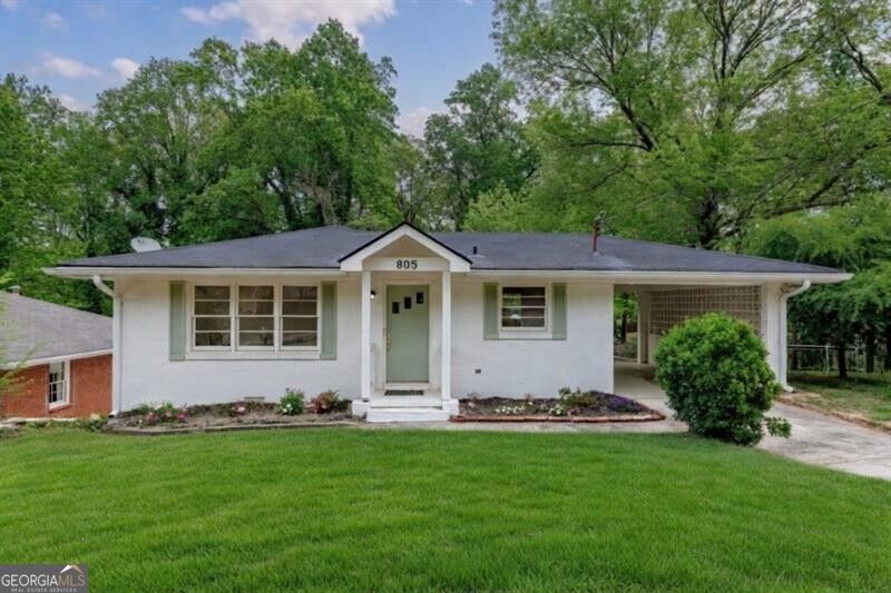 Photo of 805 Gertrude Place NW, Atlanta, GA 30318 (MLS # 10880296)