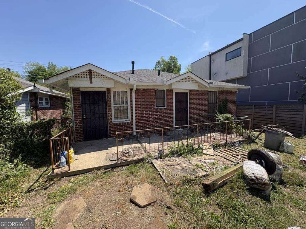 Photo of 11 Walthall Street SE, Atlanta, GA 30317 (MLS # 10741096)
