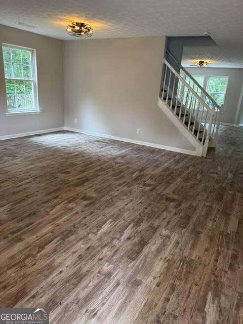 Photo of 528 Lazy River Lane, Woodstock, GA 30188 (MLS # 10805603)