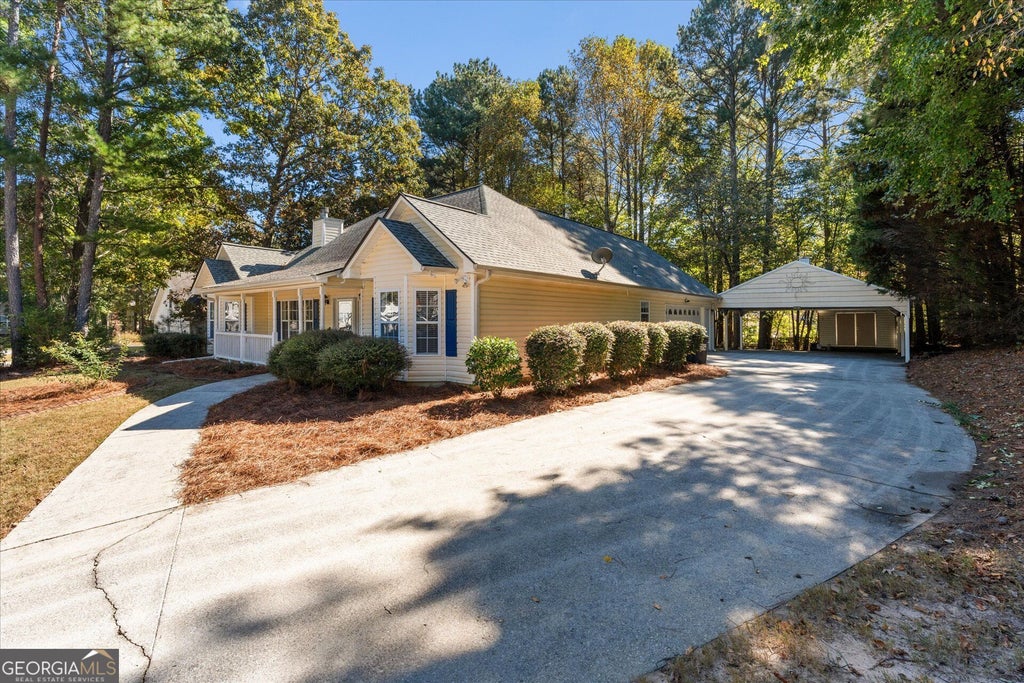 Photo of 44 Glen Ridge Dr, Villa Rica, GA 30180 (MLS # 10881054)
