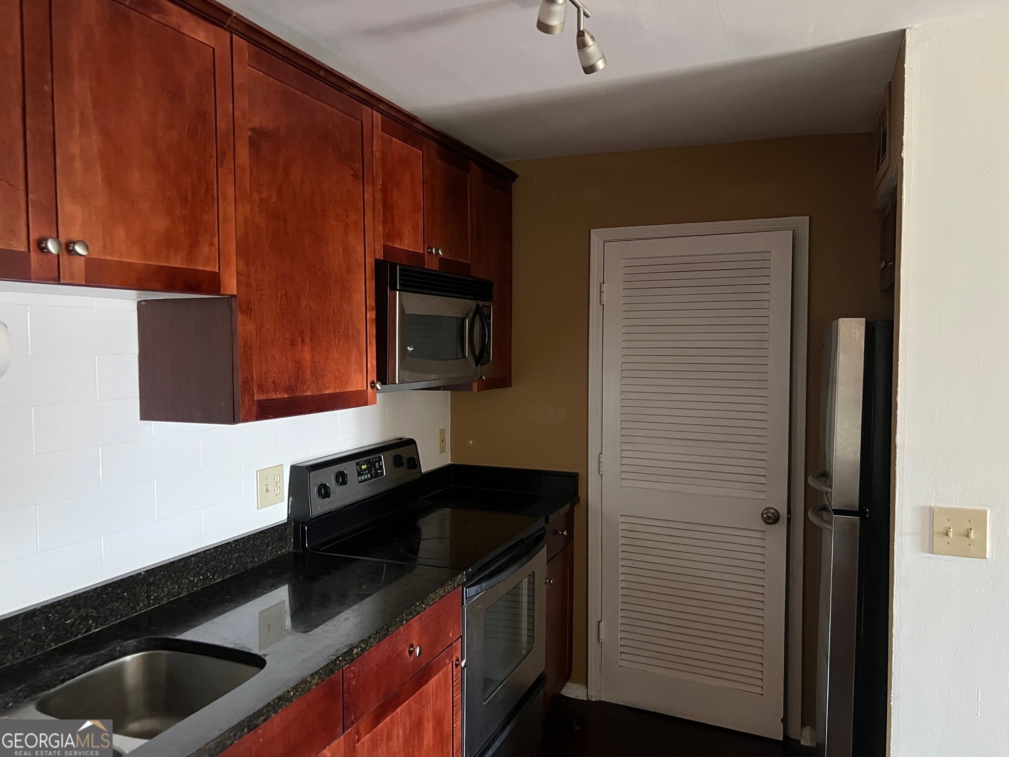 2657 Lenox RD NE BLDG G, APT 90