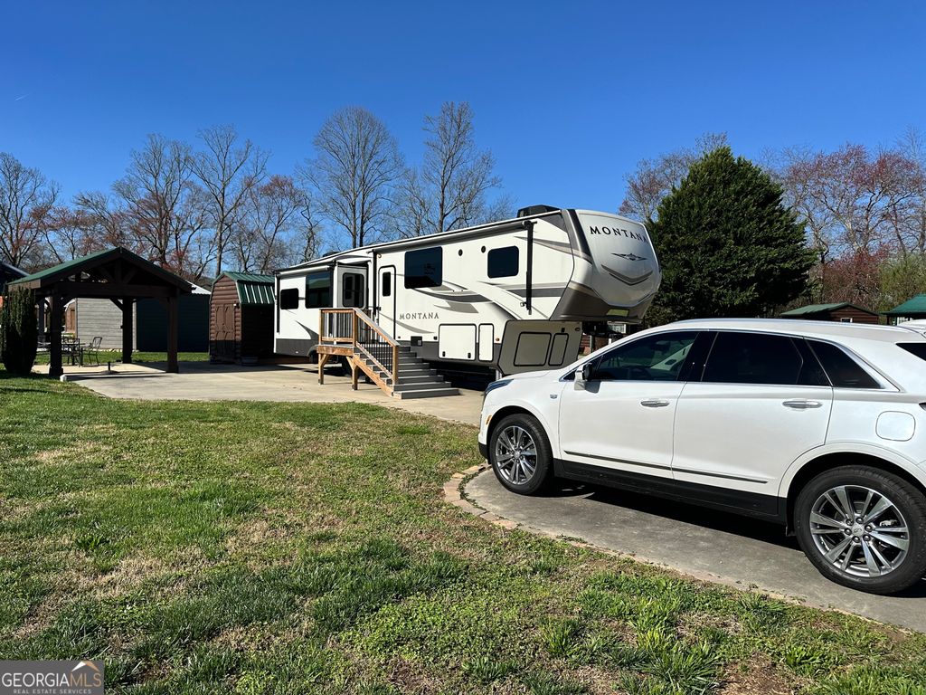 Photo of 166 Porch View Circle #LOT 85, Blairsville, GA 30512 (MLS # 10709833)
