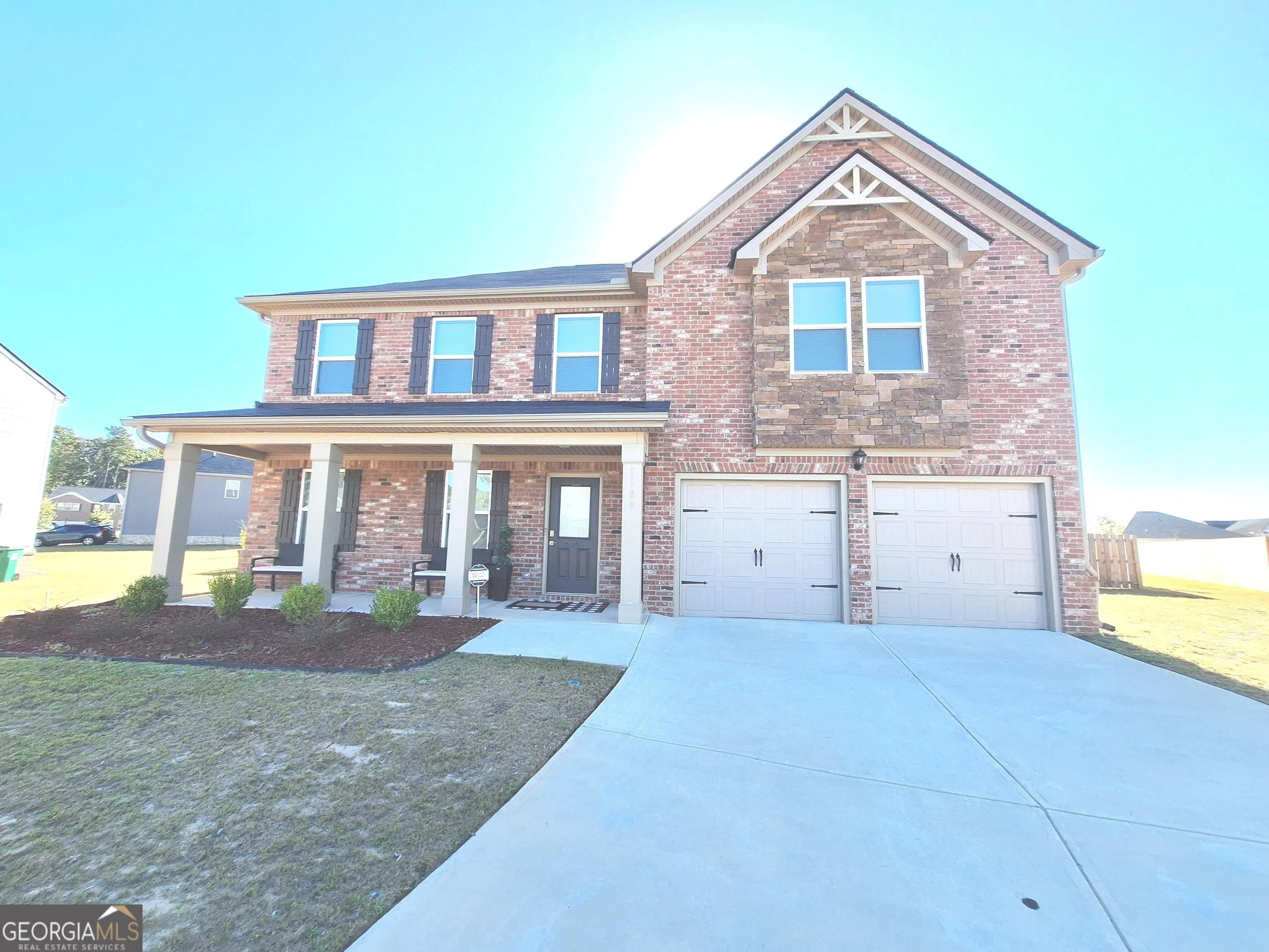 1105 Laflor Way