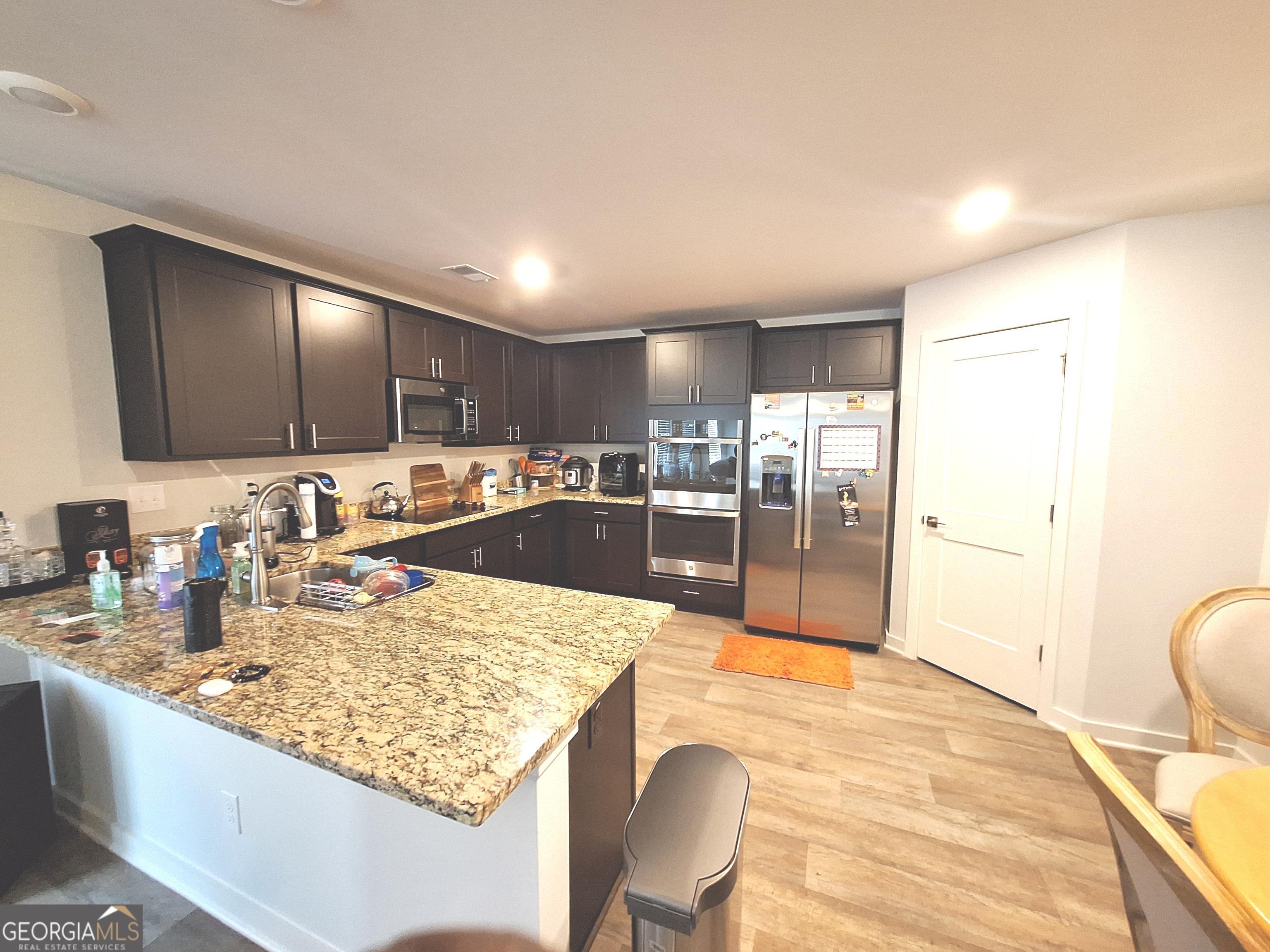 1105 Laflor WAY