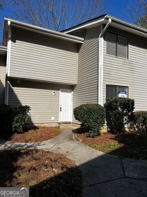 Photo of 8564 Creekwood Way, Jonesboro, GA 30238 (MLS # 10658568)