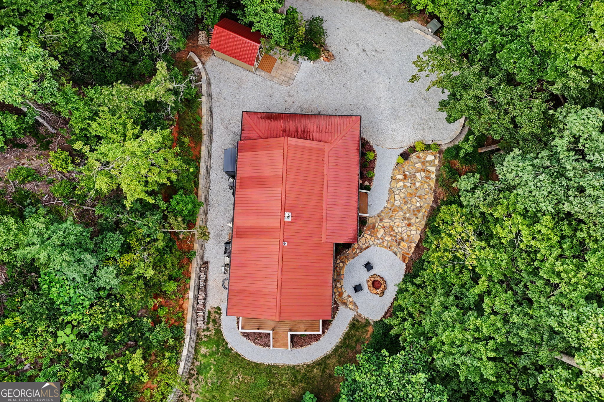 464 Myrtle LN