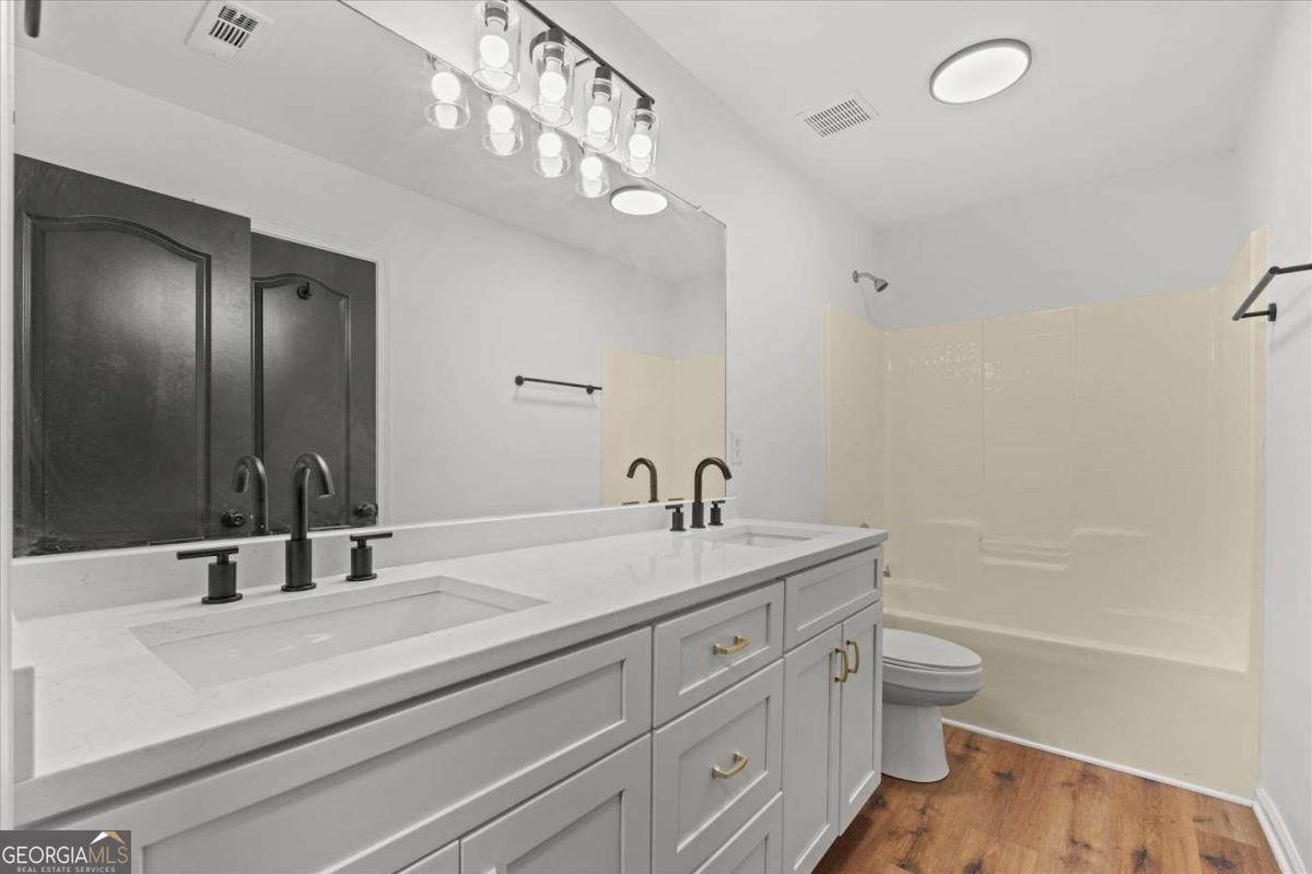 Oak Run - Residential