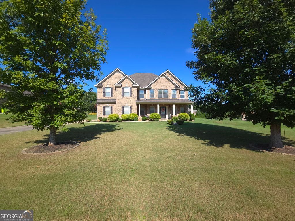 Photo of 213 Manresa Court, Hampton, GA 30228 (MLS # 10806466)