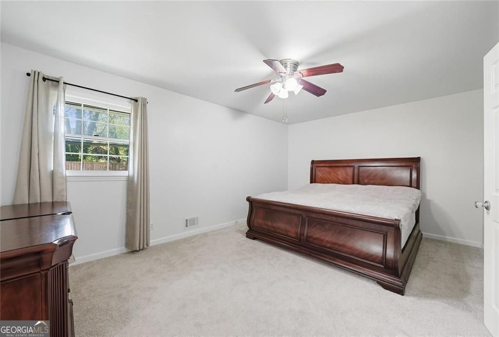 Abington Park - Residential