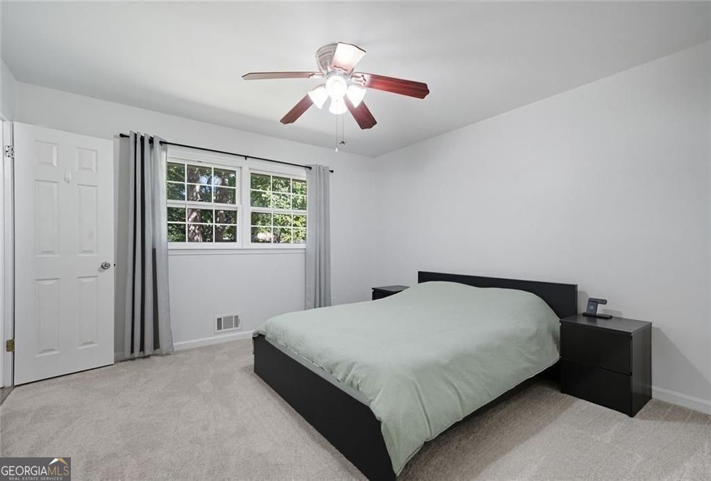 Abington Park - Residential