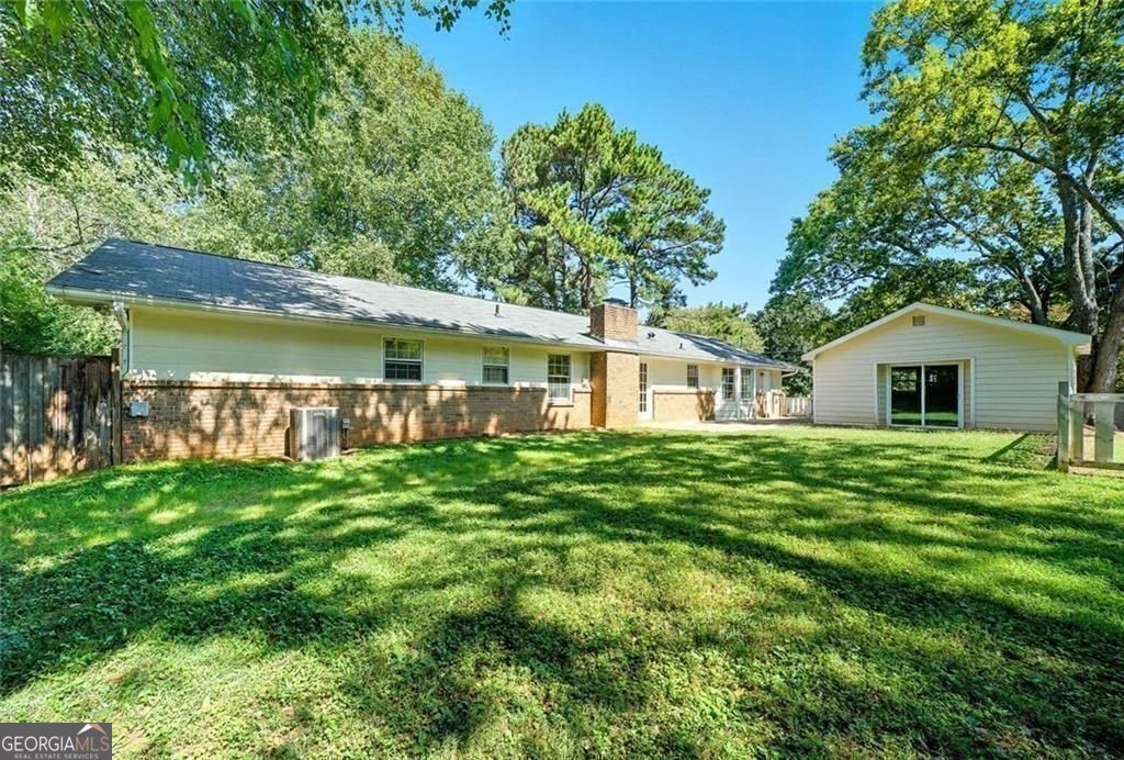 Abington Park - Residential