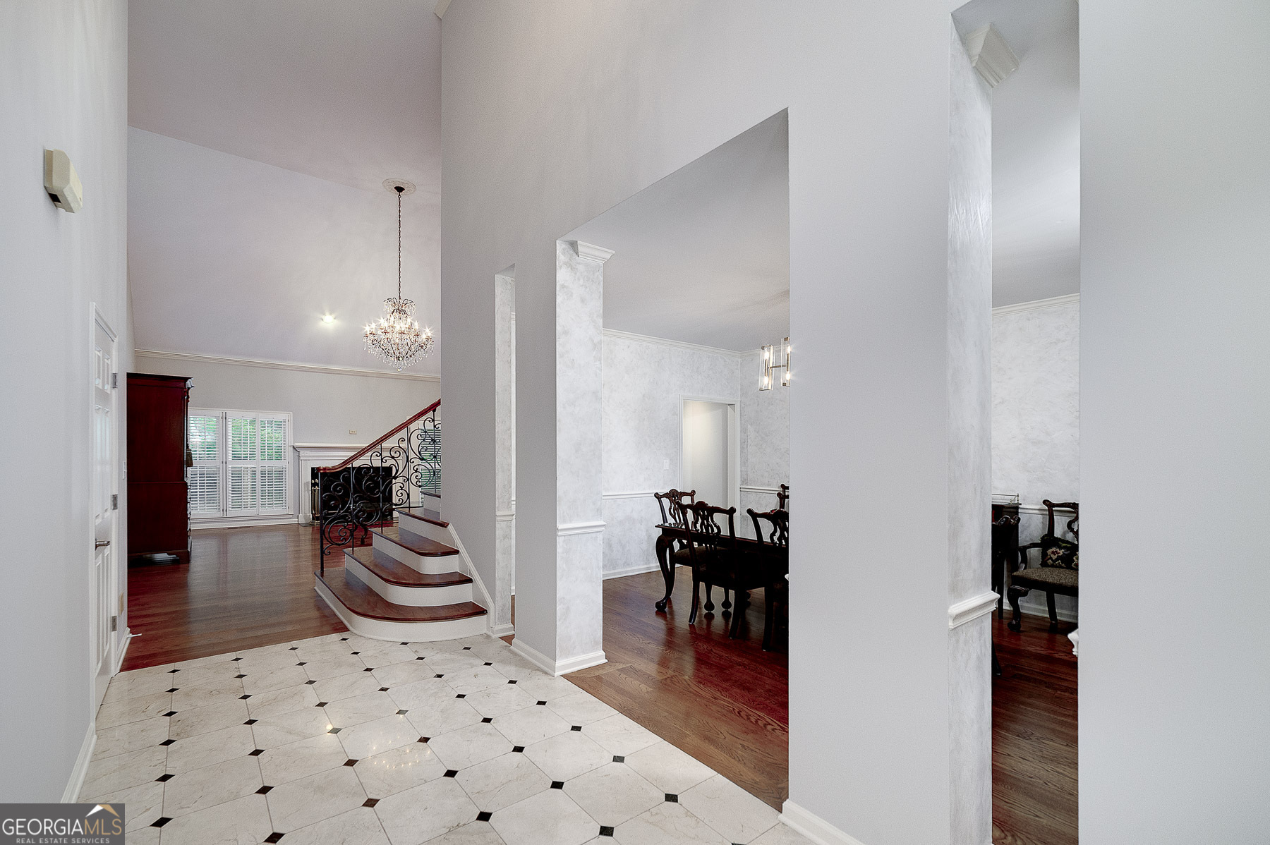 Photo 14 of 51 of 203 Hawick LN house