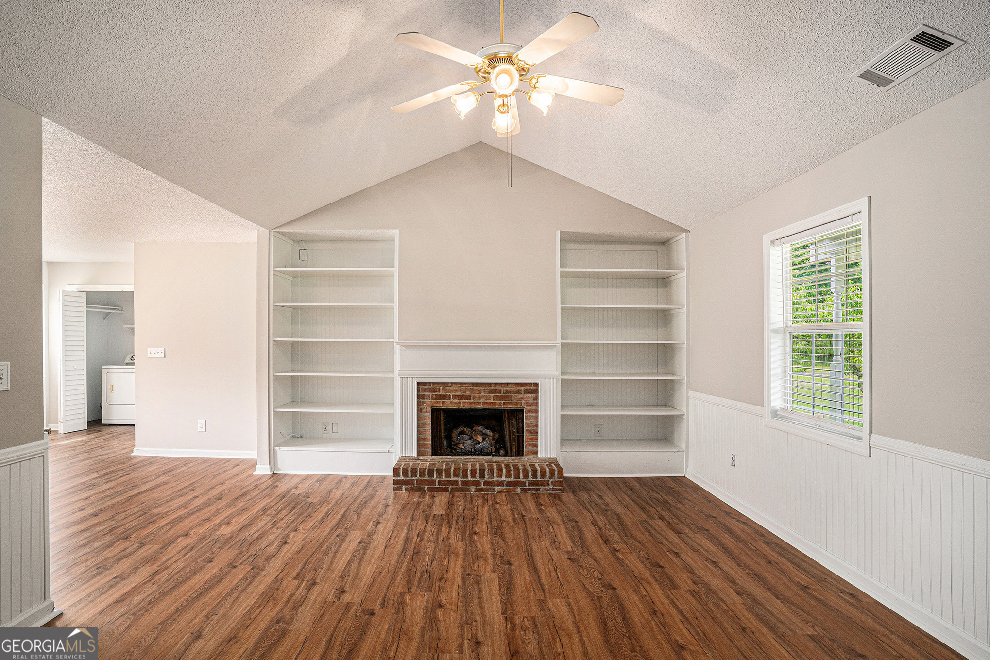 75 Plantation LN