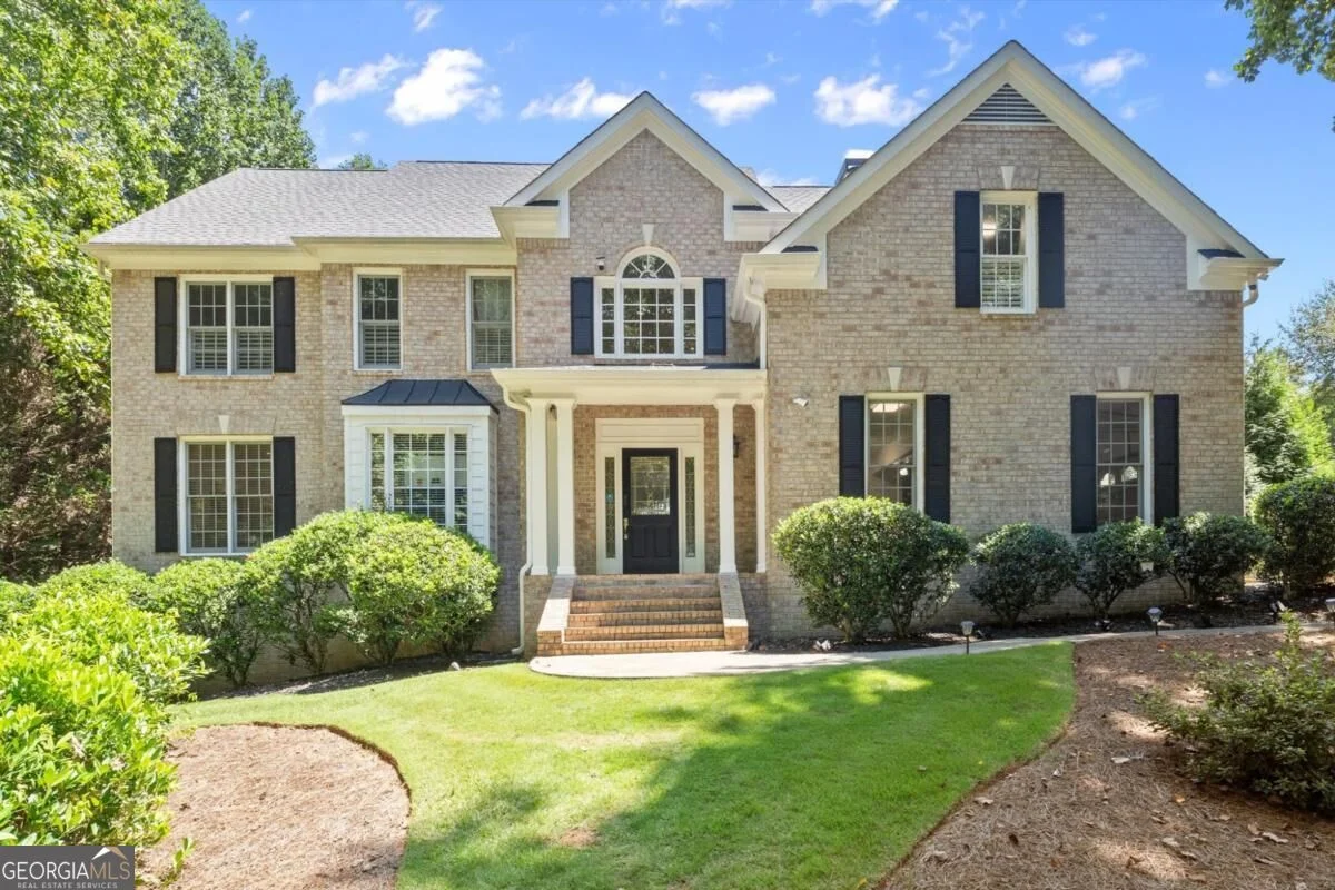 5020 Hamptons Club Drive