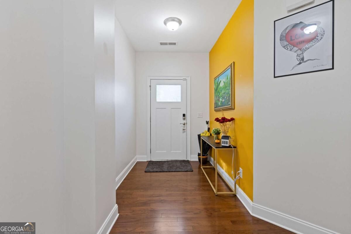 5092 Whiteoak TER SE