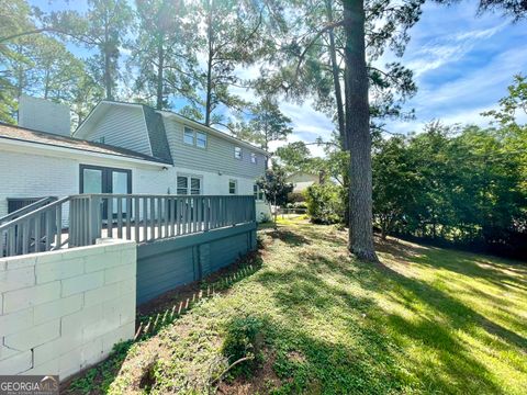 A home in Valdosta