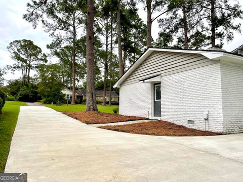 A home in Valdosta