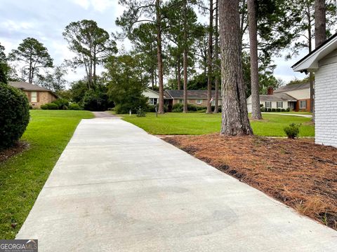 A home in Valdosta