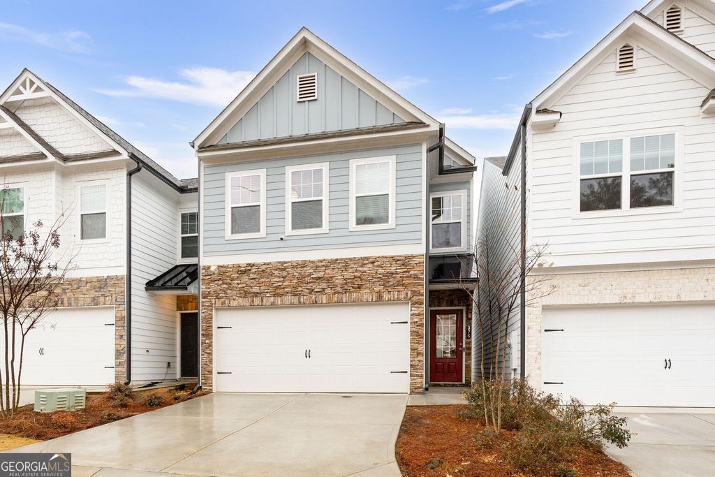 Photo of 376 Whitetail Circle, Canton, GA 30115 (MLS # 10660211)