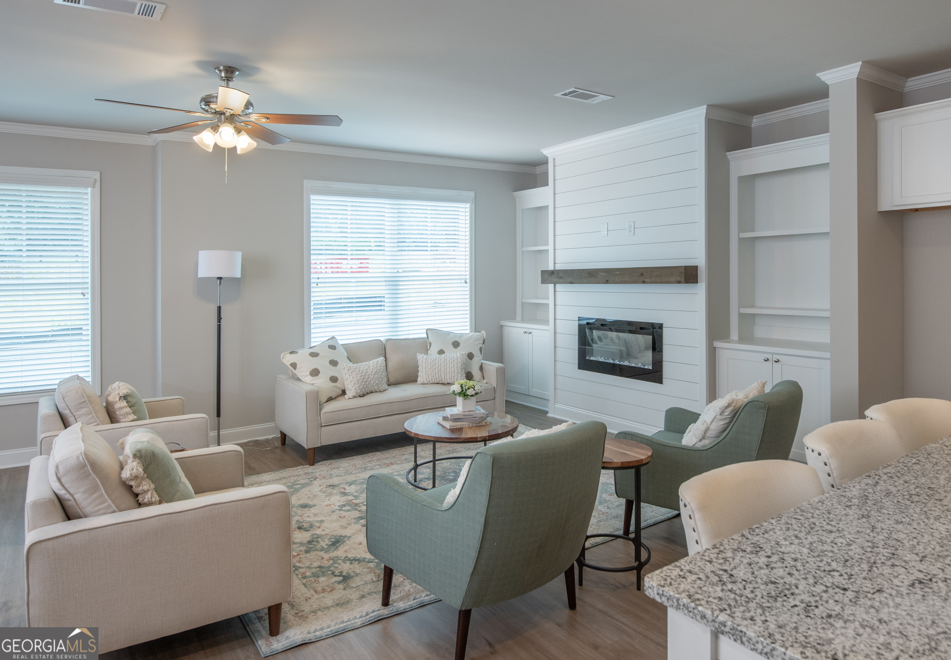5381 GRAY BIRCH BND